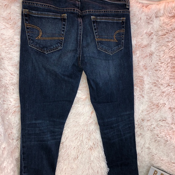 American Eagle Straight Leg Stretch Jeans sz 4 Dark Wash - Picture 2 of 6